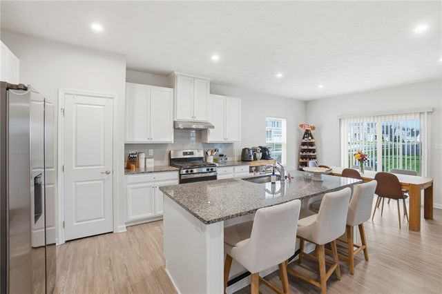 2812 River Oaks Court, Beavercreek Twp, OH 45385