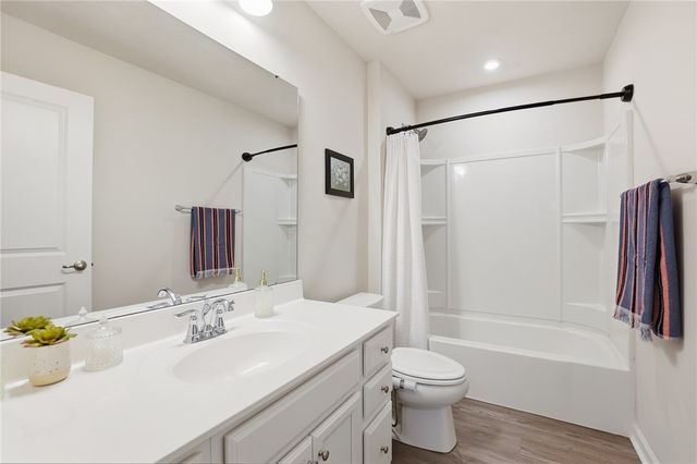 2812 River Oaks Court, Beavercreek Twp, OH 45385