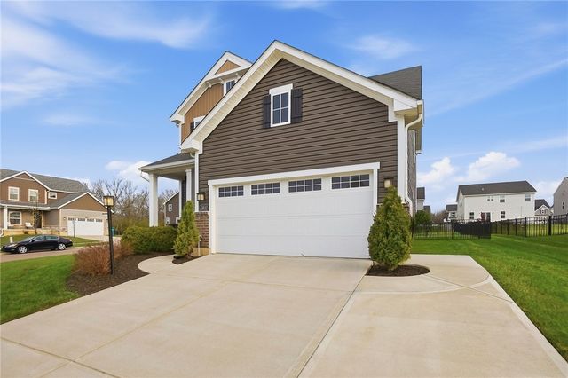 2812 River Oaks Court, Beavercreek Twp, OH 45385
