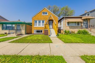 7614 W 63rd Place, Summit, IL 60501