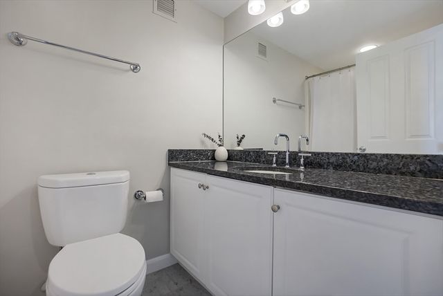 8-12 Museum Way 1629, Cambridge, MA 02141