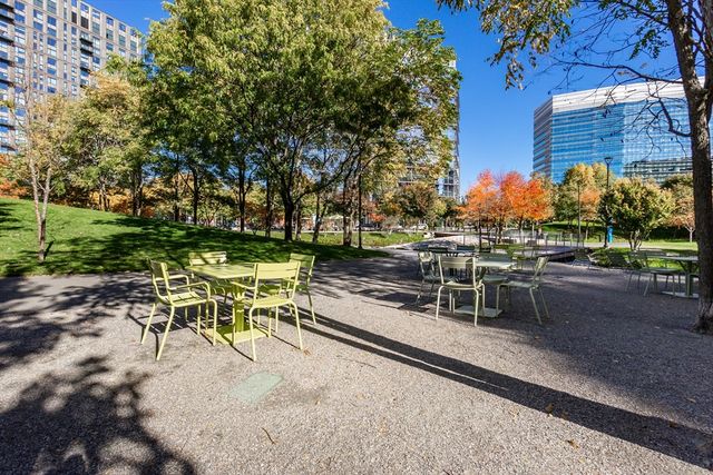 8-12 Museum Way 1629, Cambridge, MA 02141