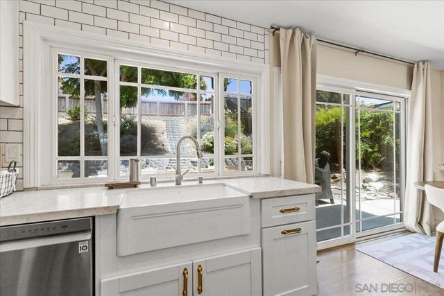 12243 Buckskin, Poway, CA 92064