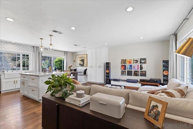 12243 Buckskin, Poway, CA 92064
