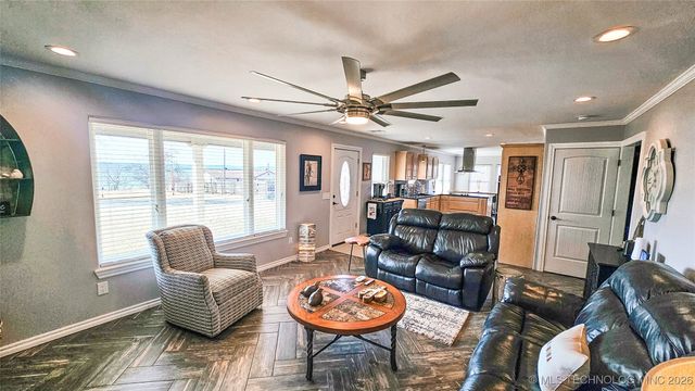 417165 Mockingbird Lane, Eufaula, OK 74432