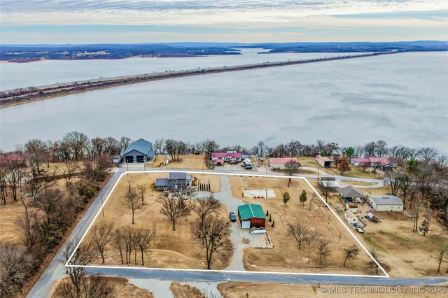 417165 Mockingbird Lane, Eufaula, OK 74432