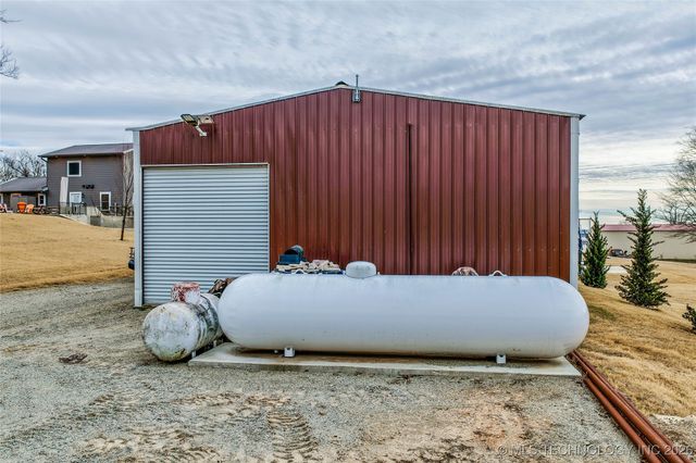 417165 Mockingbird Lane, Eufaula, OK 74432