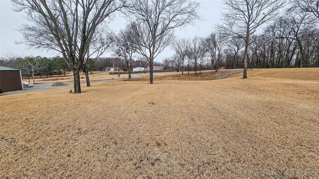 417165 Mockingbird Lane, Eufaula, OK 74432