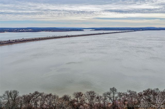 417165 Mockingbird Lane, Eufaula, OK 74432