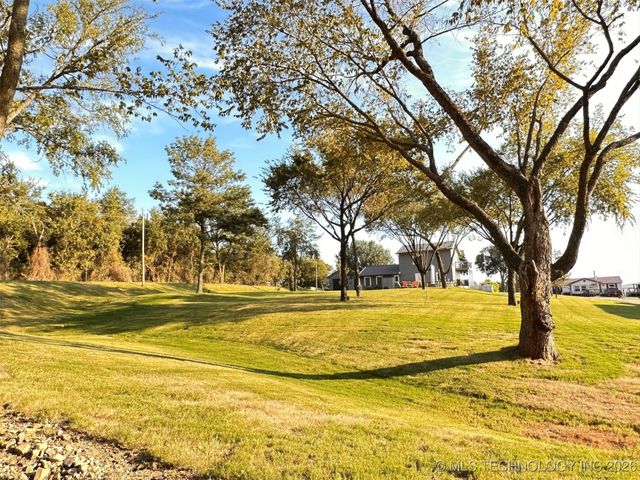 417165 Mockingbird Lane, Eufaula, OK 74432