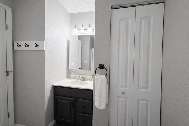 3 Balsam Trail, Wisconsin Dells, WI 53965