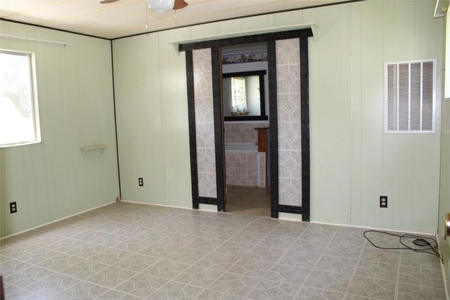 4500 Iroquois Drive, May, TX 76857