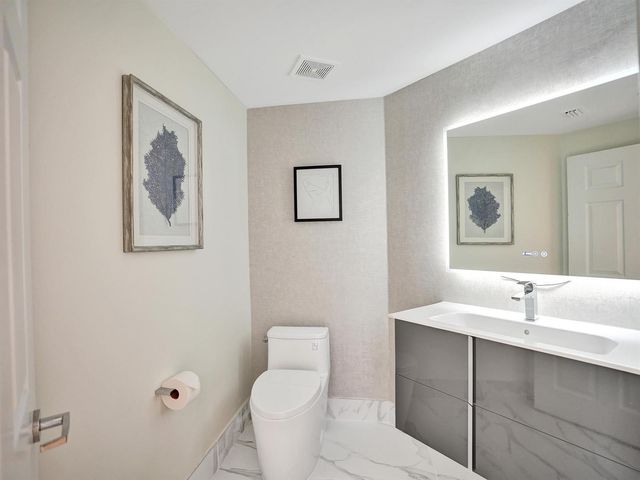 3100 N Ocean Boulevard 808, Fort Lauderdale, FL 33308