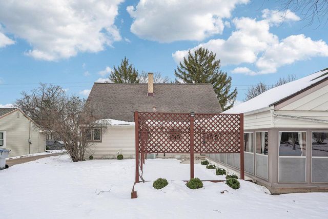 3781 S 68th STREET, Milwaukee, WI 53220