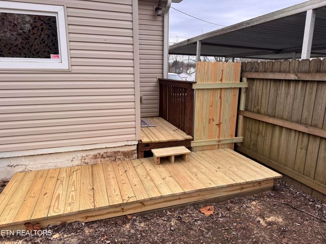 3701 Vera Drive, Knoxville, TN 37917