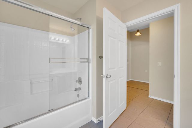 110 Enchanted Court, Red Oak, TX 75154