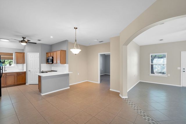 110 Enchanted Court, Red Oak, TX 75154