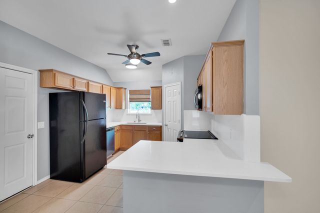 110 Enchanted Court, Red Oak, TX 75154