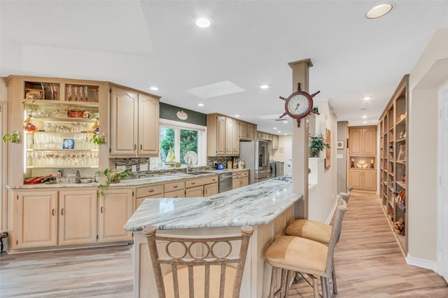 258 Lakeview Drive, Trinidad, TX 75163