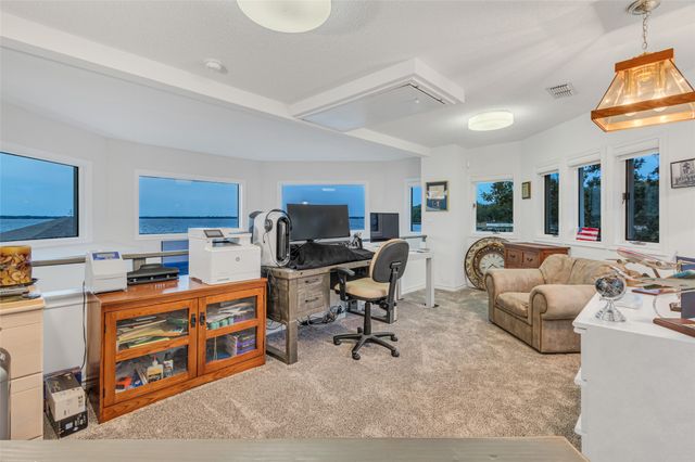 258 Lakeview Drive, Trinidad, TX 75163