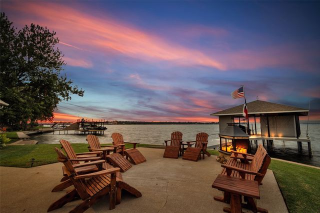 258 Lakeview Drive, Trinidad, TX 75163