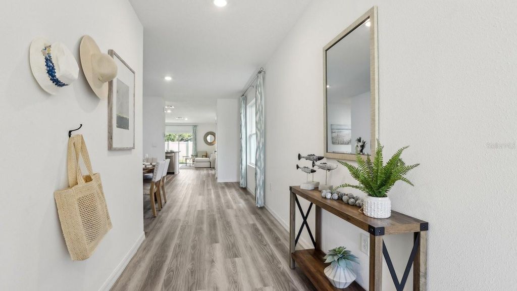 Image 3 of property listing at 12052 NOBLE CHASE PATH, Dade City, FL 33525