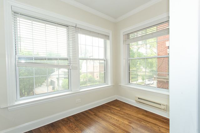 314 Lee Street 2, Evanston, IL 60202