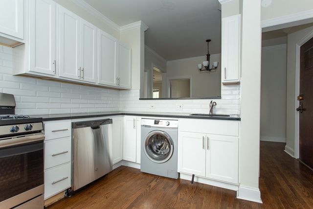 314 Lee Street 2, Evanston, IL 60202