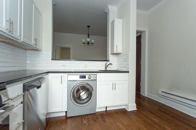 314 Lee Street 2, Evanston, IL 60202