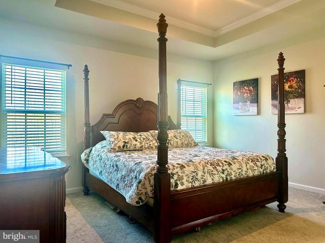 9227 SPLIT OAK DR, Fredericksburg, VA 22407