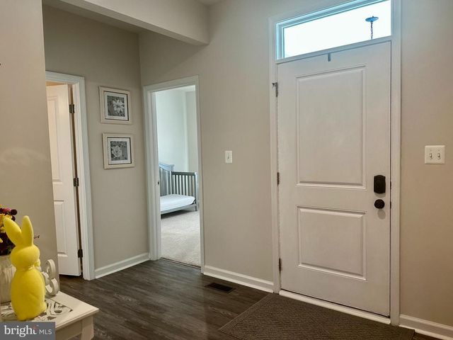 9227 SPLIT OAK DR, Fredericksburg, VA 22407