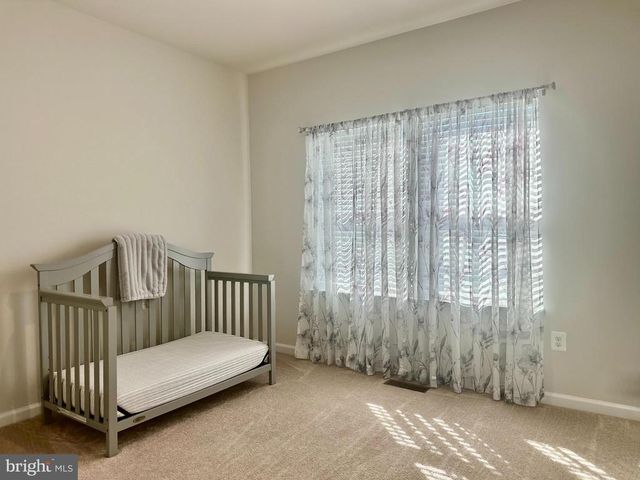 9227 SPLIT OAK DR, Fredericksburg, VA 22407