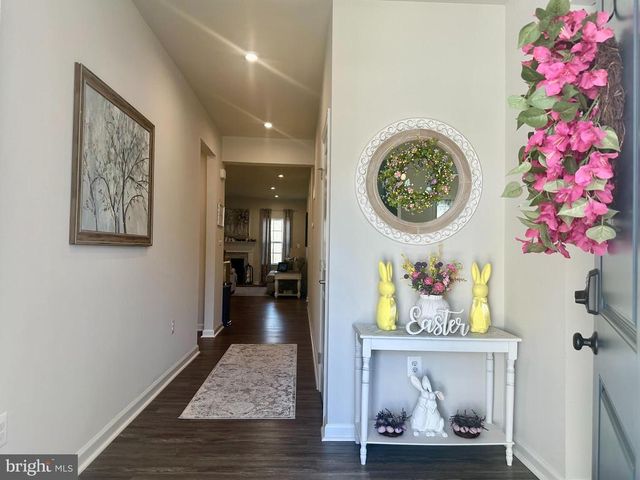 9227 SPLIT OAK DR, Fredericksburg, VA 22407