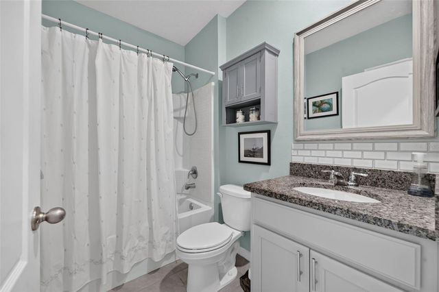 5264 GREENHEART AVENUE, Mount Dora, FL 32757