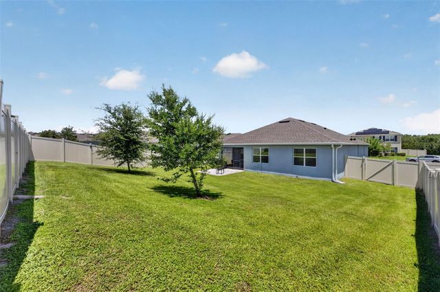 5264 GREENHEART AVENUE, Mount Dora, FL 32757