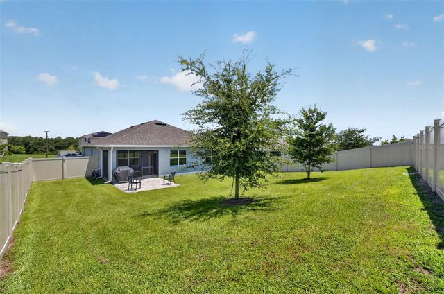 5264 GREENHEART AVENUE, Mount Dora, FL 32757