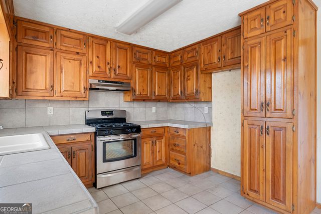 6584 River Glen Drive, Riverdale, GA 30296