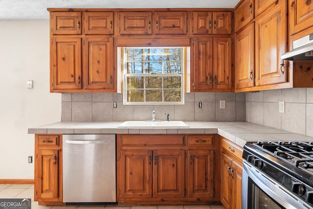 6584 River Glen Drive, Riverdale, GA 30296