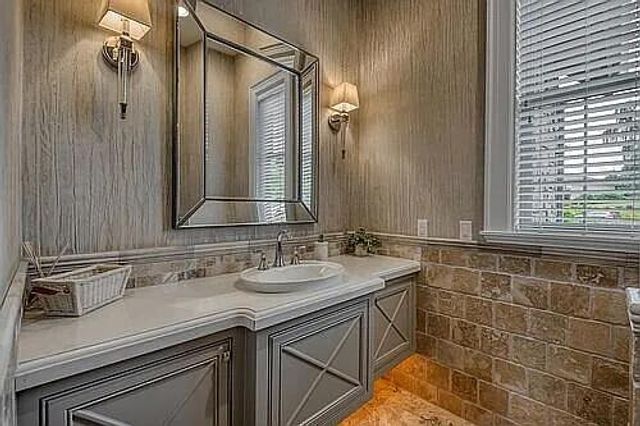 65867 Sage Canyon Court F, Bend, OR 97701