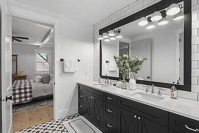 65867 Sage Canyon Court F, Bend, OR 97701