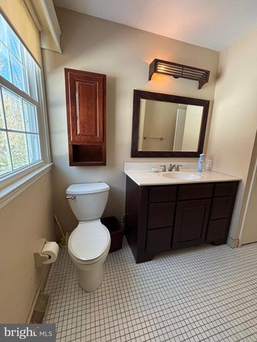 145 HIDDEN HILLS RD, Media, PA 19063