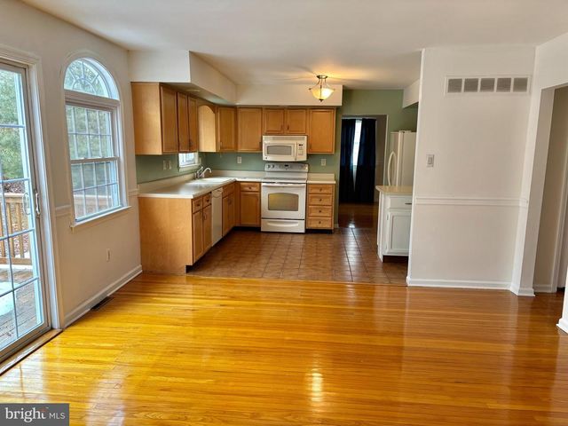 145 HIDDEN HILLS RD, Media, PA 19063