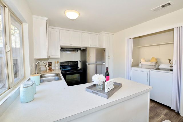 27785 Hummingbird Court, Hayward, CA 94545