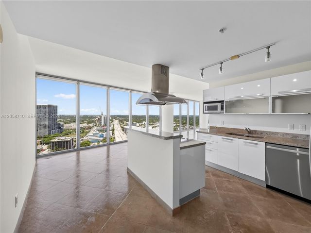 601 NE 36th Street 2401, Miami, FL 33137