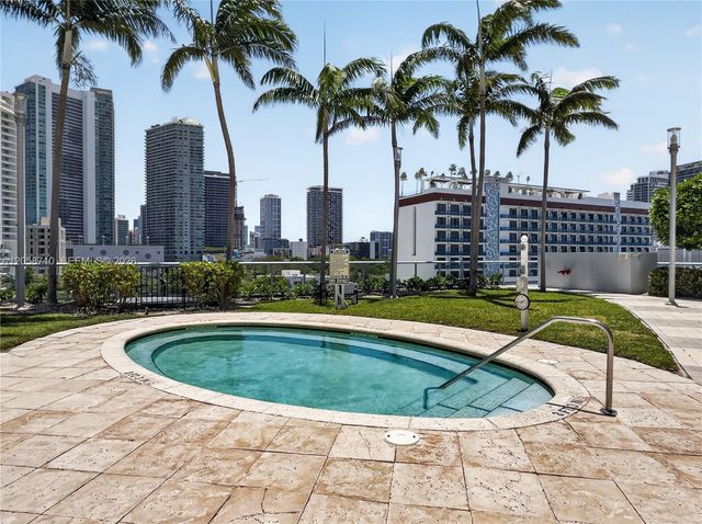 601 NE 36th Street 2401, Miami, FL 33137