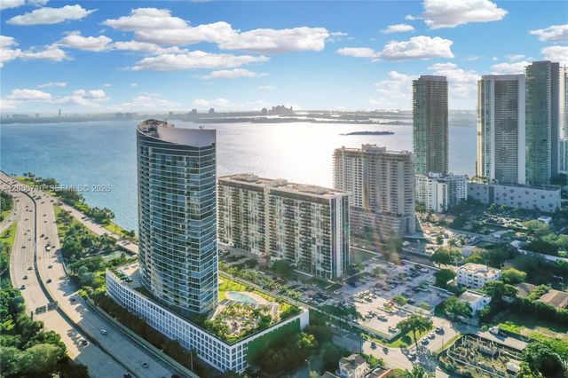 601 NE 36th Street 2401, Miami, FL 33137