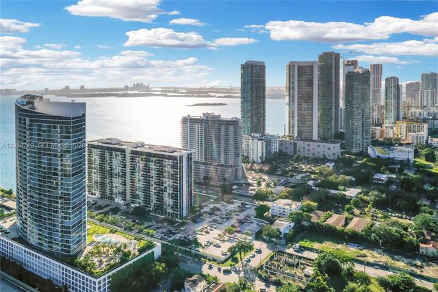 601 NE 36th Street 2401, Miami, FL 33137