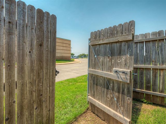 3000 SW 140th Street, Oklahoma City, OK 73170