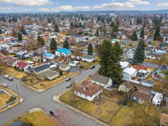 1123 W Wabash Ave, Spokane, WA 99205