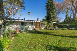 5121 W Avenue M4, Lancaster, CA 93536